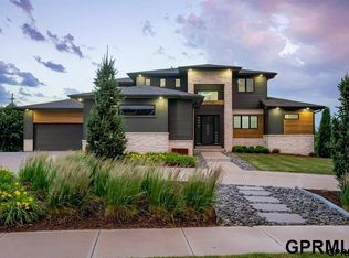 16708 Longbow Loop, Omaha, NE 68136