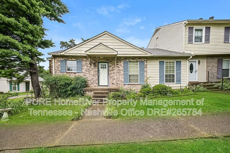 3 bed, 2.0 bath, 1480 sqft, $1,899 — Photo 1