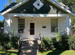 110 N Broadway St, Lewistown, IL