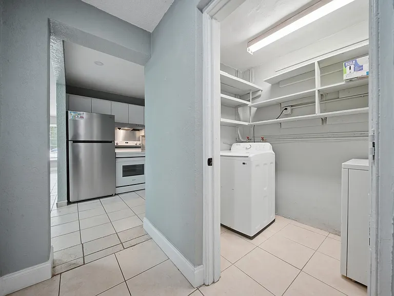 4681 SW 43rd Ter #2 — Photo 6