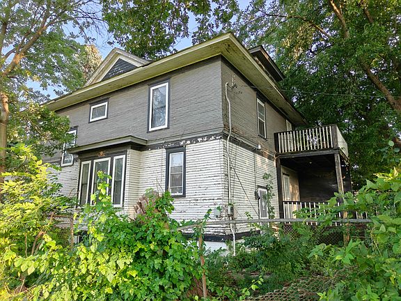 4th image of 708 Harrison St