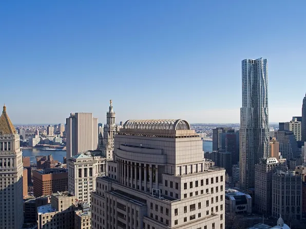 105 Duane Street image 14 of 16