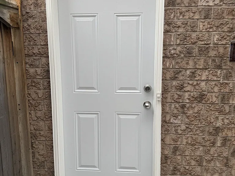 33 Bluffwood Cres — Photo 17