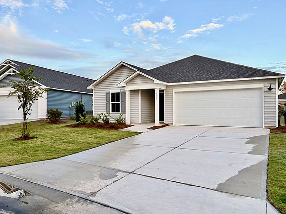 3rd image of 7427 Julius Dr