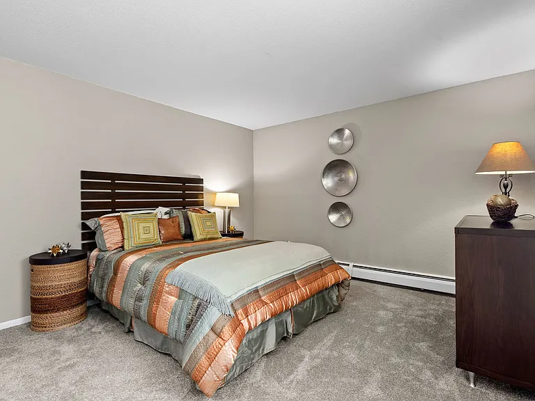 Granite Ridge Apartments — Photo 13