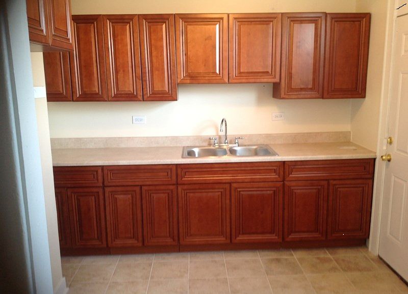 1st image of 1818 W Montvale Ave