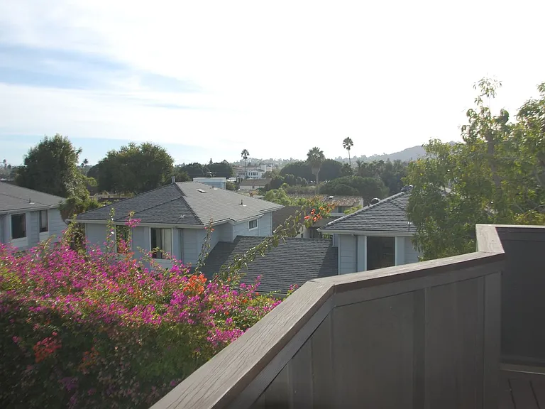 733 N Voluntario St — Photo 10