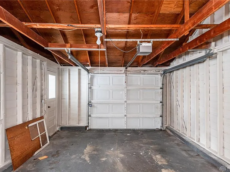 2974 Woodman Dr — Photo 17