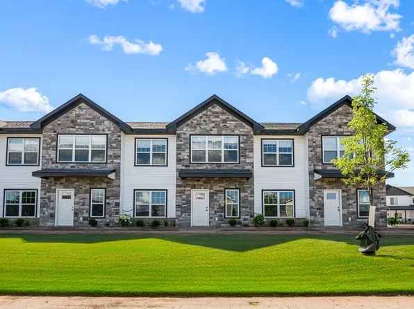 2307 Water Tower Pl, Northliberty, IA 52317