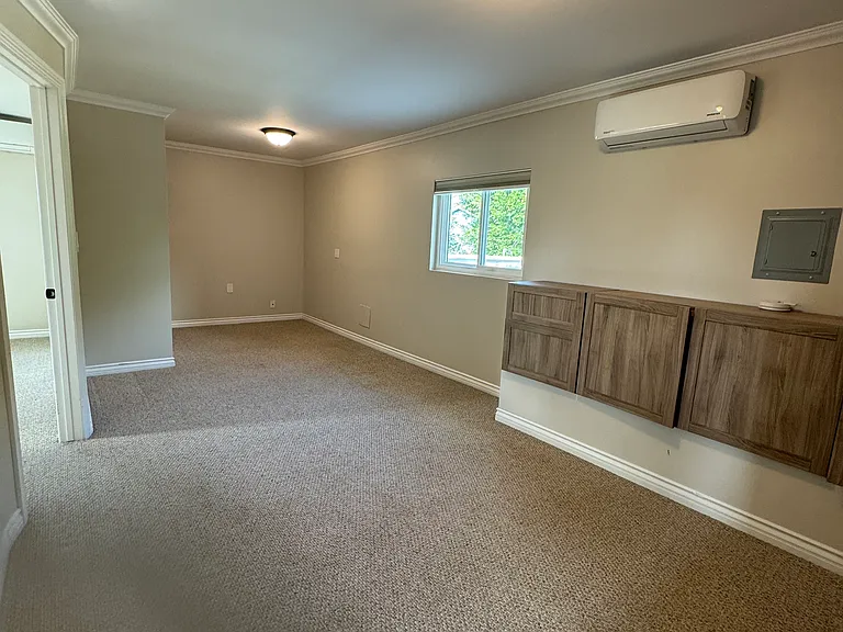 11539 Babbitt Ave — Photo 30