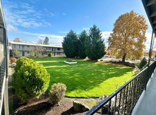 945 NW Circle Blvd #24, Corvallis, OR 97330