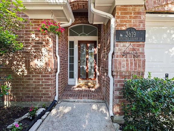 2nd image of 3619 Heritage Colony Dr