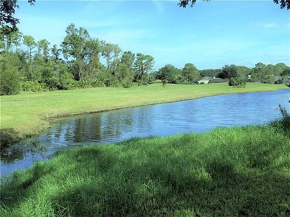 3rd image of 534 Winding Creek Pl