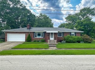344 17th St NW, Barberton, OH