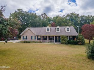 629 Hugh Jones Rd, Sunbright, TN 37872