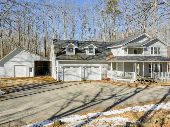 589 King Street, Oxford, ME 04270