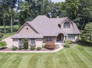 360 Pine Valley Rd, Holland, OH 43528