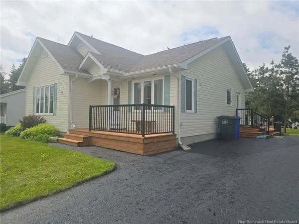 31 Norma St, Miramichi, NB E1V 6B7