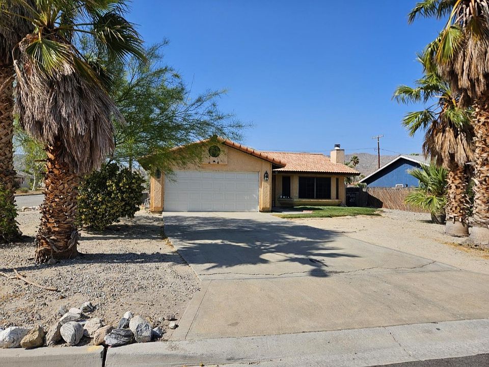 1st image of 65896 Desert View Ave