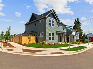 14617 Oregon Iris Way, Oregon City, OR 97045