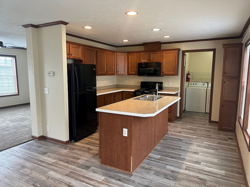 1st image of 9493 Fairview Dr #398