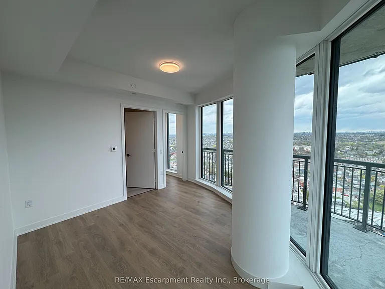 1185 Dupont St #2607 — Photo 10