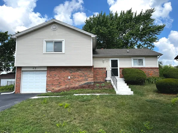 42 Pheasant Rd, Matteson, IL 60443
