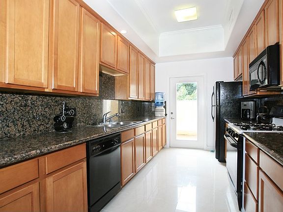 gallery kitchen