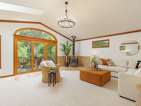 2nd image of 225 Cascade Drive