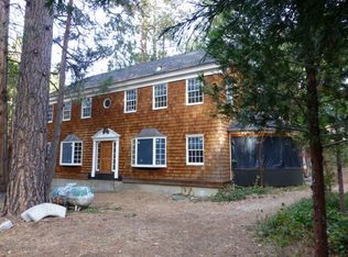 54400 S Circle Dr, Idyllwild, CA 92549