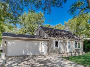 1515 S 167th St, New Berlin, WI 53151