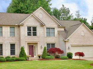 12025 Coopers Run, Strongsville, OH 44136