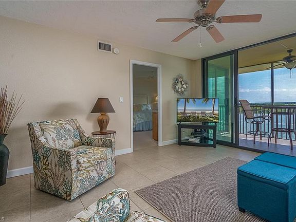 5th image of 4253 Bay Beach Lane C5 #5C