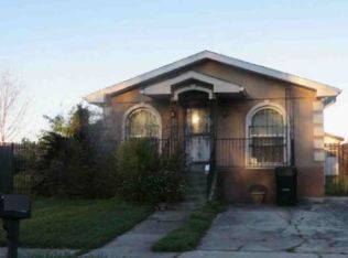 7561 Vincent Rd, New Orleans, LA 70128