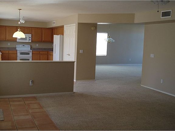 4th image of 1271 W Wisteria Ct