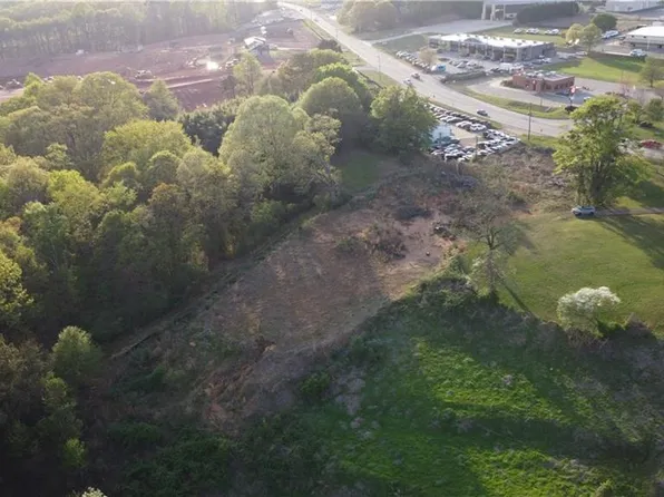 3583 Atlanta Hwy, Flowery Branch, GA 30542