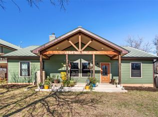 153 County Road 491, Elgin, TX 78621