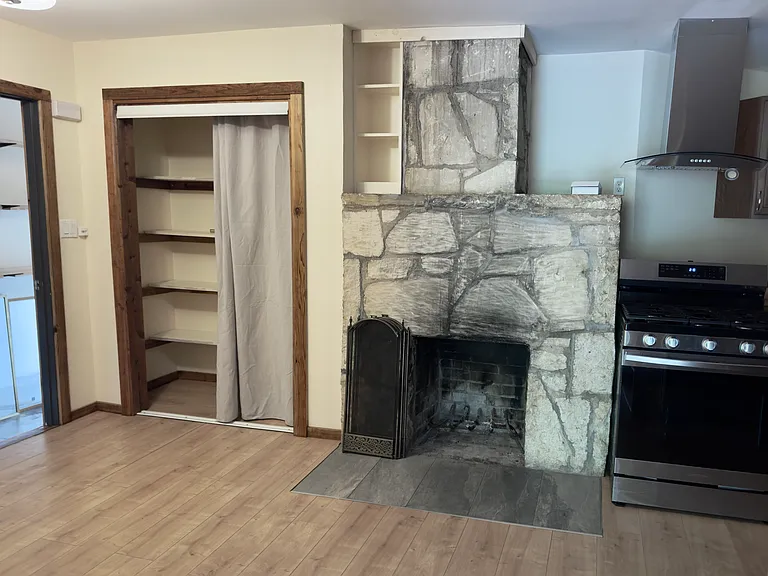 E Walnut Dr — Photo 14