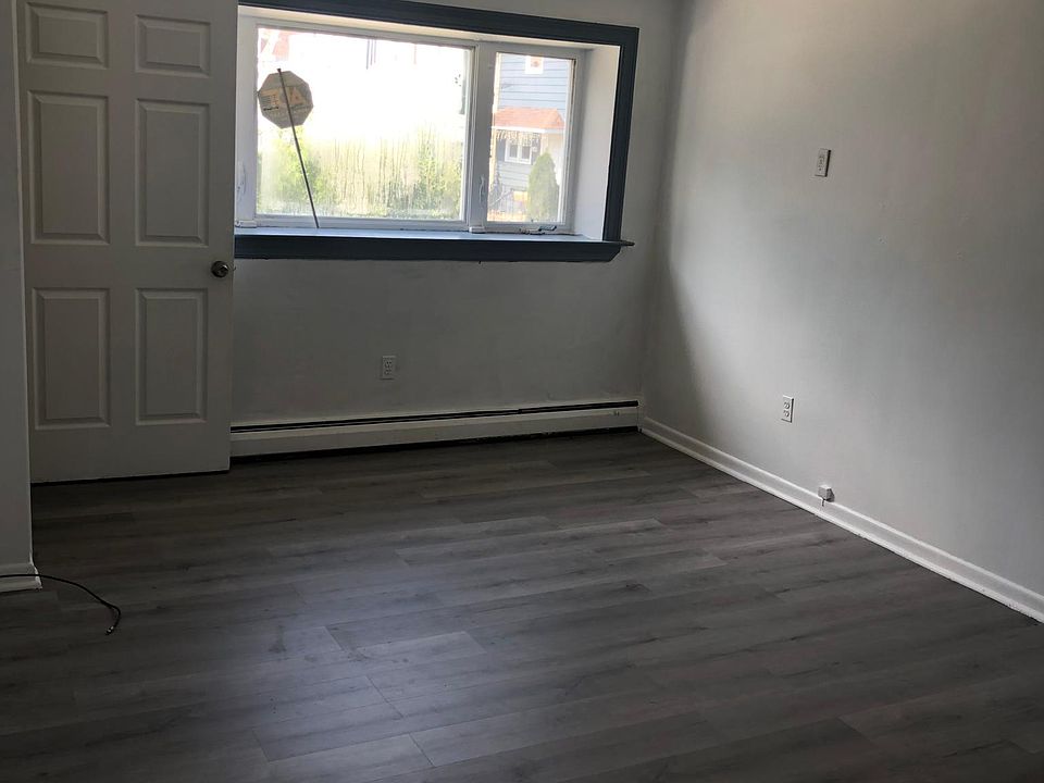 7341 Lawndale Ave 1, Philadelphia, PA 19111 Zillow