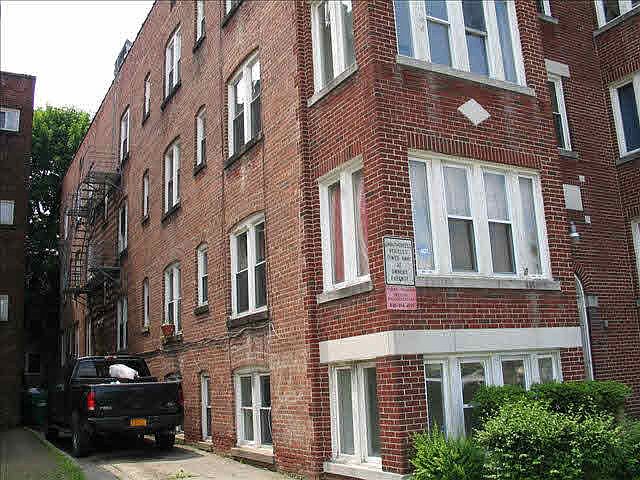 2nd image of 398 Church St