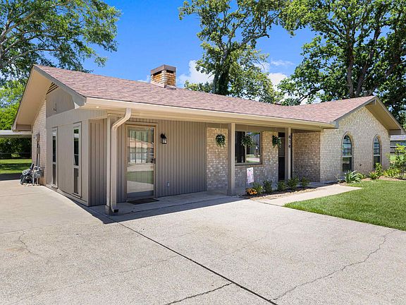 5th image of 414 Emmie Ln