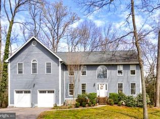 320 Bowline Ct, Severna Park, MD 21146