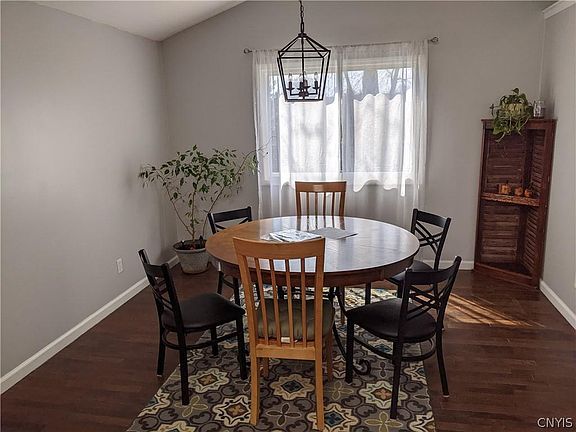 4th image of 6031 Jerusalem Dr