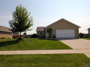 6513 W Allysum St, Sioux Falls, SD 57107