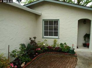 1354 Grandview Ave, Martinez, CA 94553
