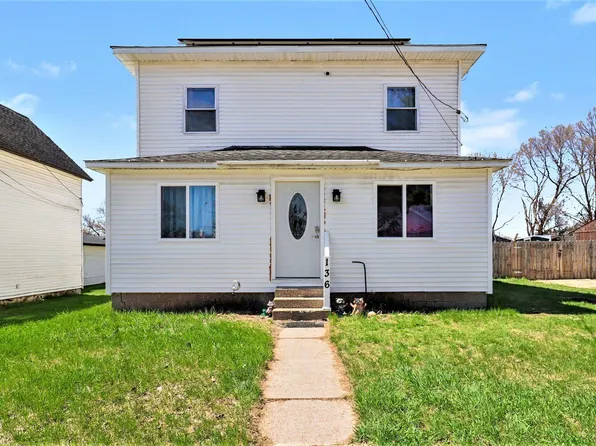 136 S Hemlock St, Evart, MI 49631