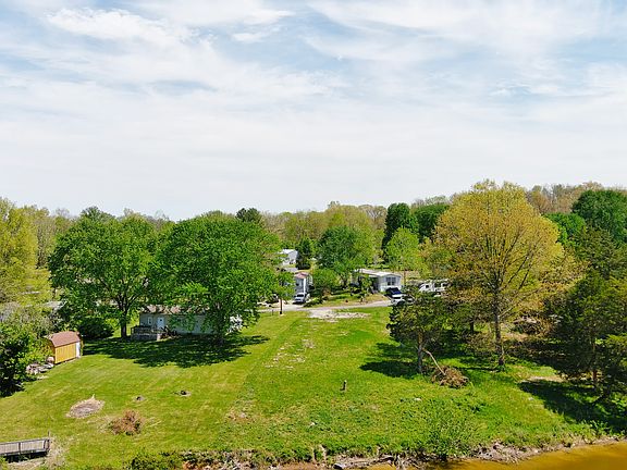 2nd image of 3394 Rothshire Cir