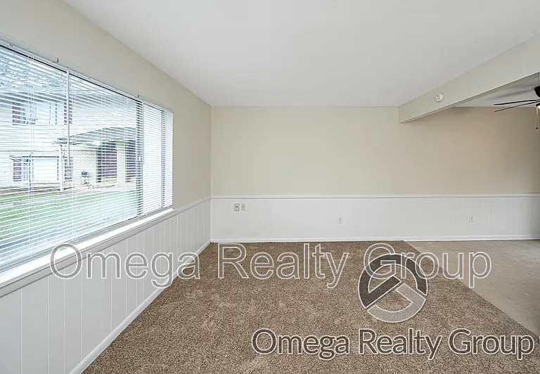 208 Rolling Mill St #8 — Photo 6