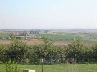 212 Hogback Rd, Connell, WA 99326