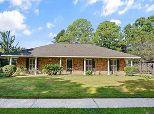 1582 Chevelle Dr, Baton Rouge, LA 70806